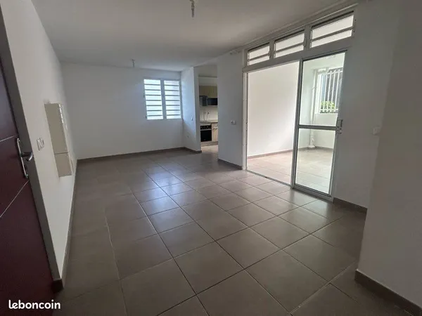 Appartement T3 71,93 m² - 2 chambres climatisées - Le Diamant