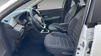 Dacia Sandero 1.0 TCe 90ch Expression — photo 9