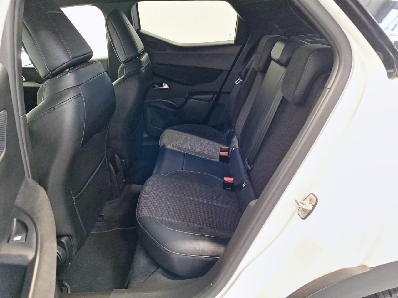Ds Ds 3 crossback puretech 130 eat8 performance line — photo 10