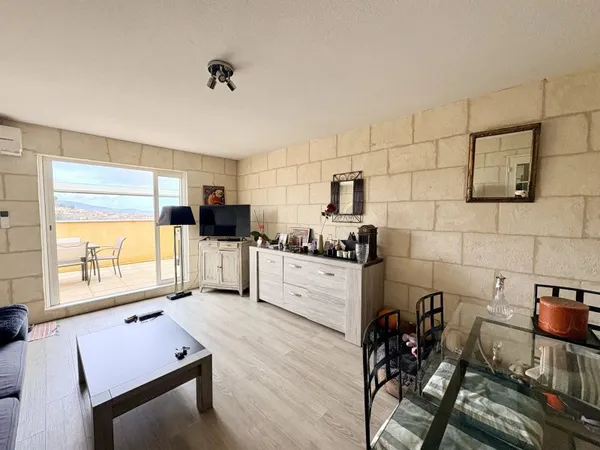 MAGNIFIQUE T3 DE 66,03 M² AVEC VUE MER
