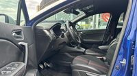 Renault Captur 1.3 TCe mild hybrid 140ch RS Line — photo 12