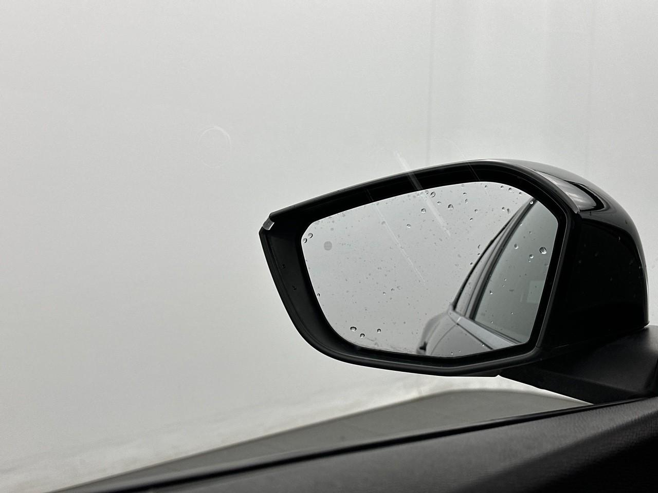 Citroën C4 bluehdi 130 s&s eat8 shine pack — photo 15