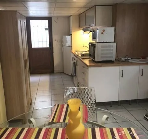 Studio 1 pièce 35 m²