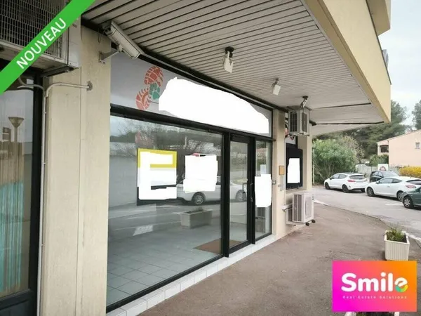 Local commercial 90 m²