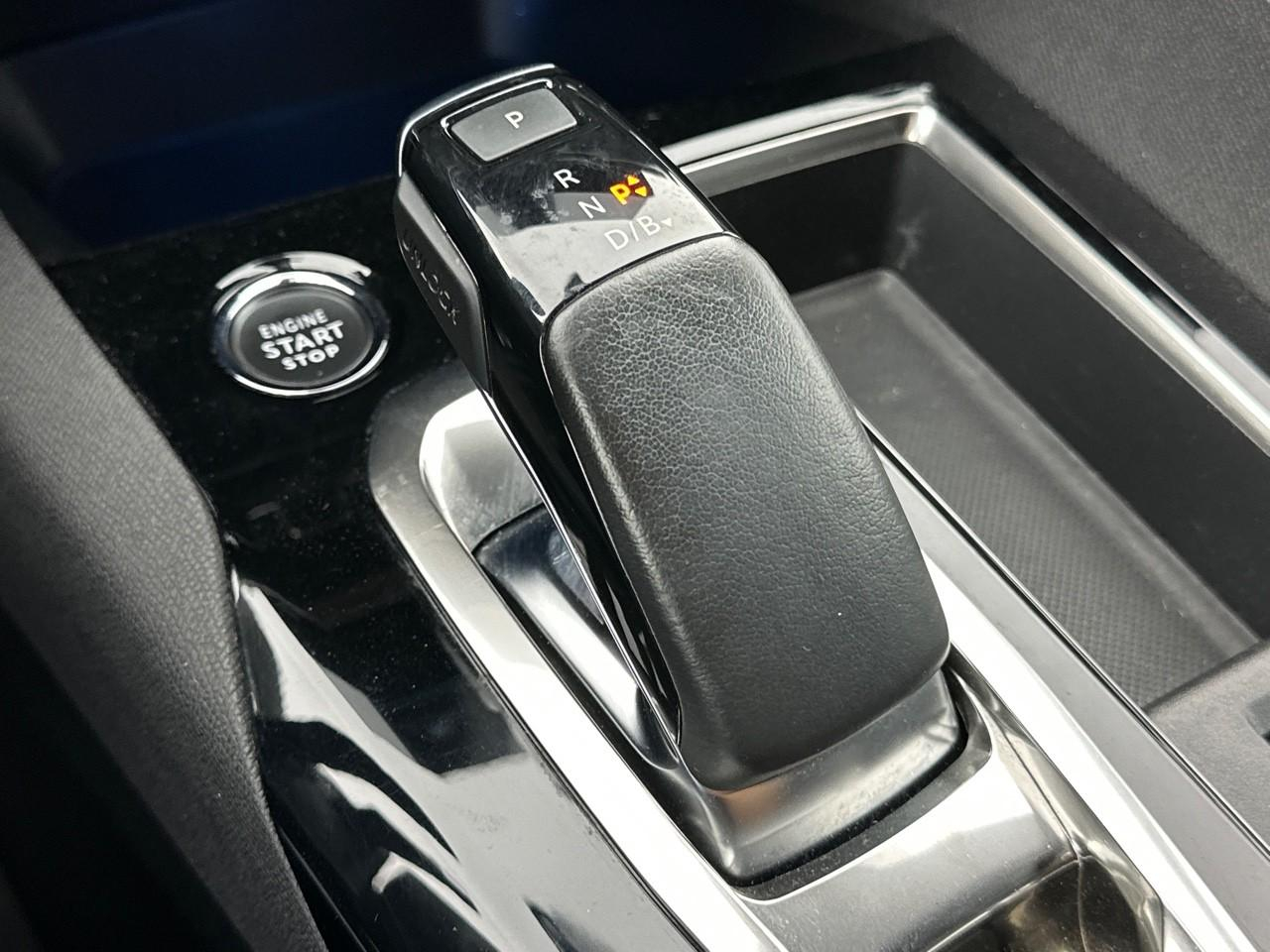 Peugeot 3008 hybrid 225 e-eat8 gt pack — photo 32