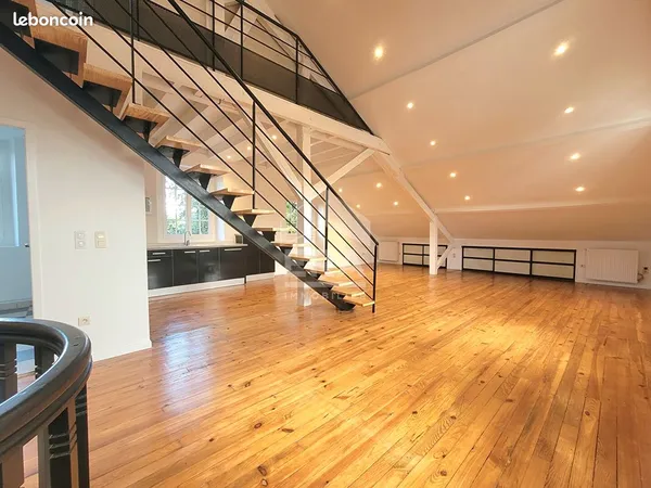 Duplex 3 pièces 121 m²
