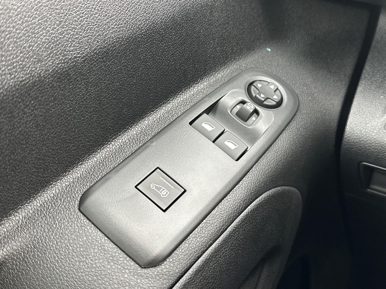 Citroën Berlingo van m diesel 100 ch manuelle — photo 15