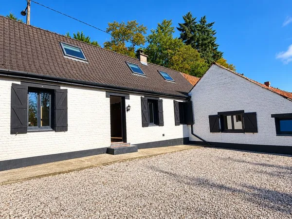 Loue maison avec studio indépendant