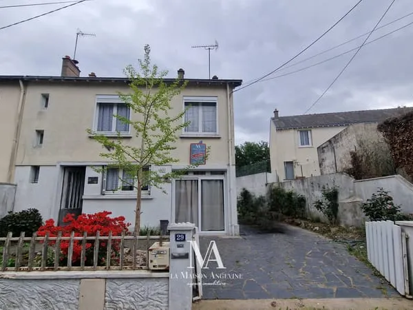 Maison 4 chambres- square du Doyenné