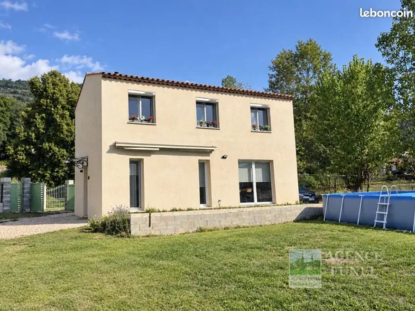 Villa 4 pièces 102 m²