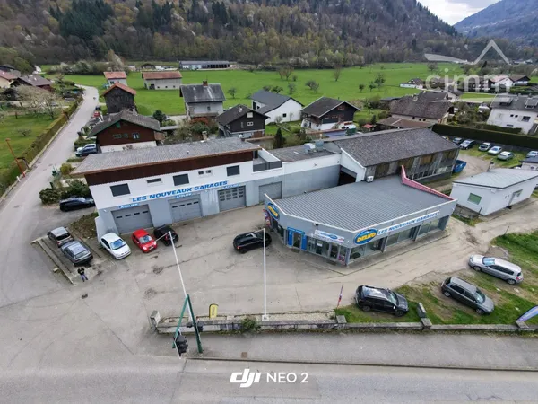 A VENDRE LOCAL D'ACTIVITE 770 M2 / 2572 M2 LA ROCHETTE 73110