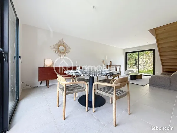 Maison 4 pièces 107 m²
