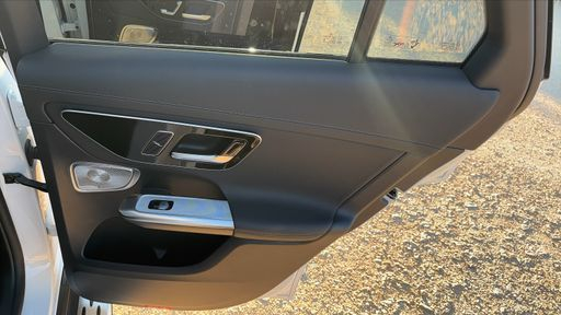 Mercedes Classe GLC 300 de 333 EQ Power 4Matic 9G-Tronic - AMG Line – 2023 – 39085 km – Hybride rechargeable – Boîte Automatique — photo 37