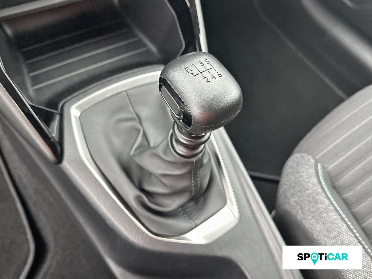 Peugeot 208 1.2 puretech 100ch s&s style 118g — photo 14