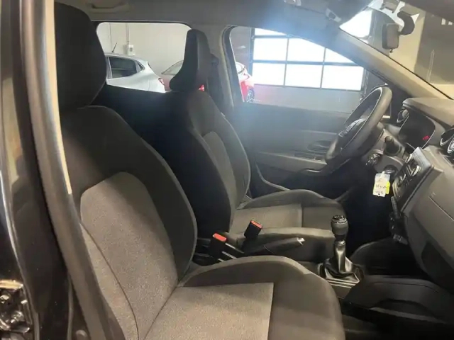 Dacia Duster blue dci 115 4x2 — photo 15