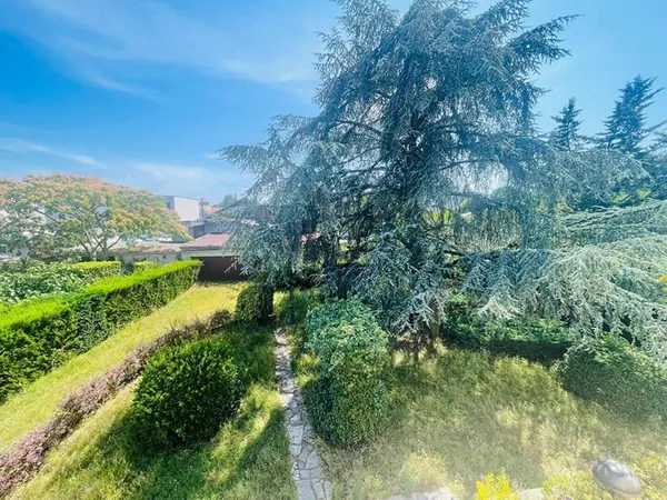 Terrain constructible 465 m²