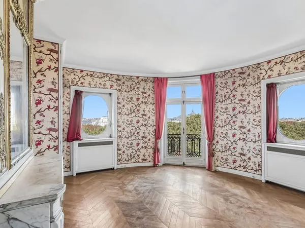 Appartement 5 pièces 142 m²