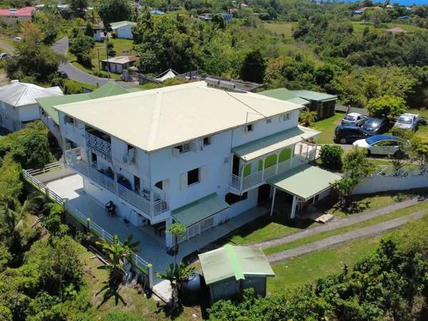 Immeuble de rapport 16 pièces 389 m²