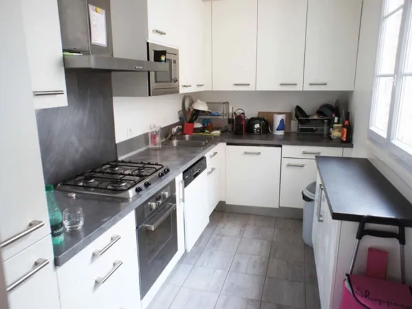 Propose place dans appartement en colocation de 92m² - Paris 15ème