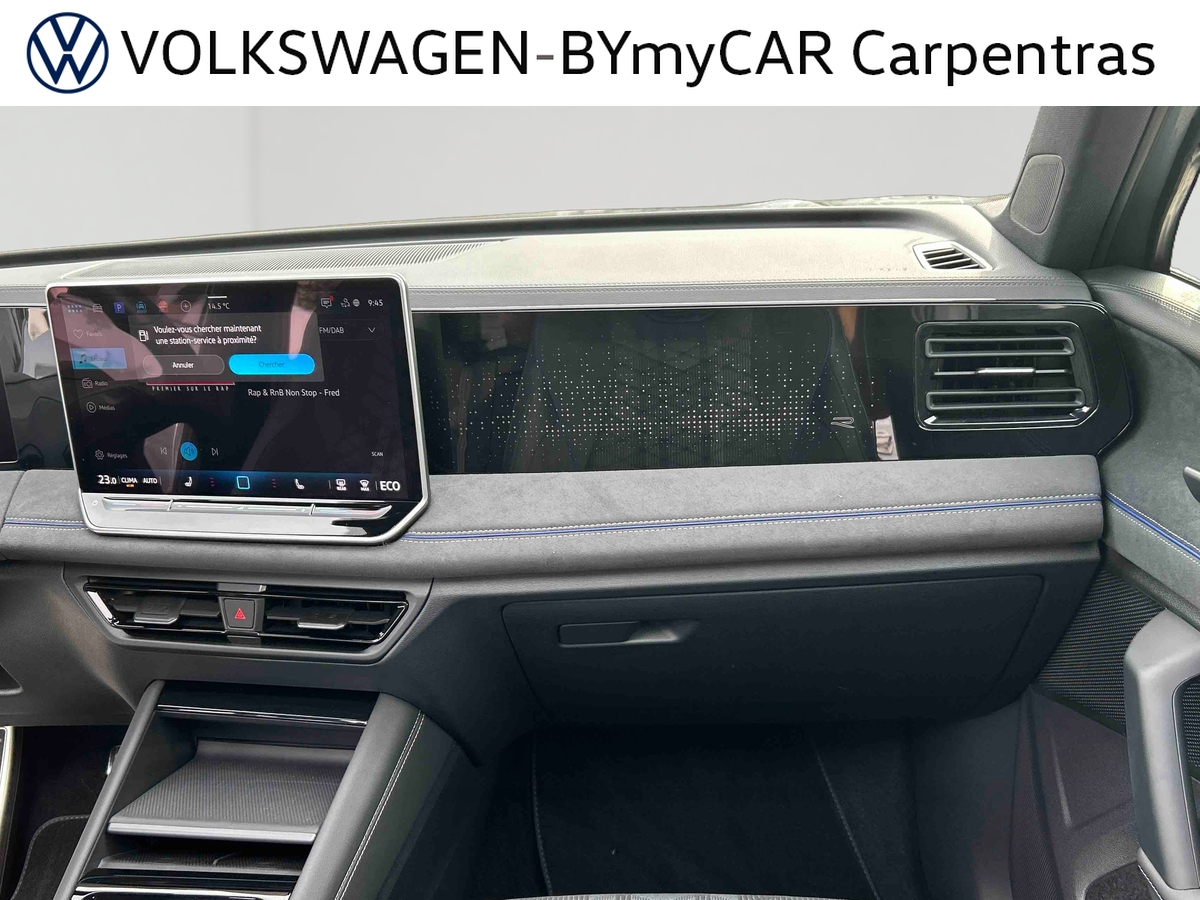 Volkswagen Tiguan 1.5 eHybrid 204ch DSG6 — photo 30