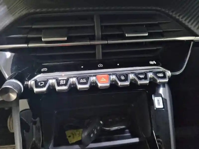 Peugeot 208 puretech 100 s&amp;s bvm6 — photo 86