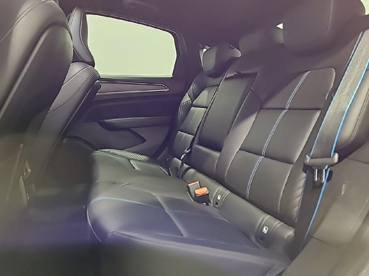 Renault Arkana e-tech 145 - 23 esprit alpine — photo 13