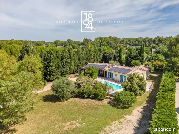 Maison 6 pièces 180 m²