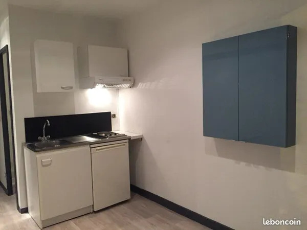 Clermont fd quartier salins très beau studio