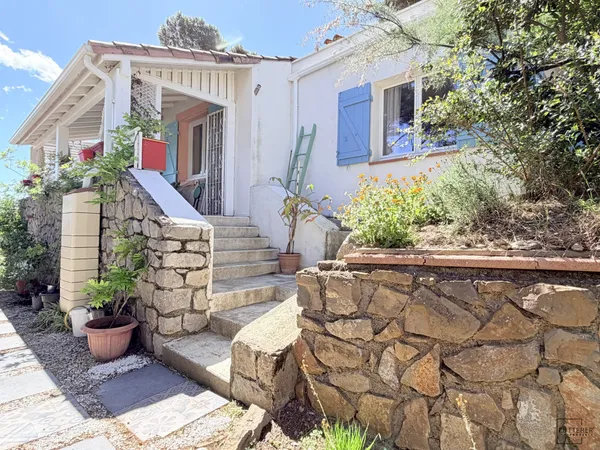 Maison individuelle 3 pièces avec jardin