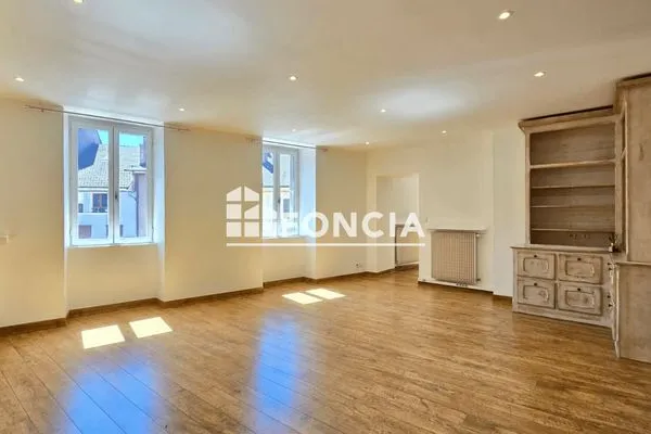 Appartement 4 pièces 108 m²