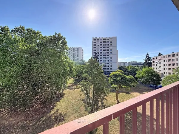Appartement 5 pièces 90 m²