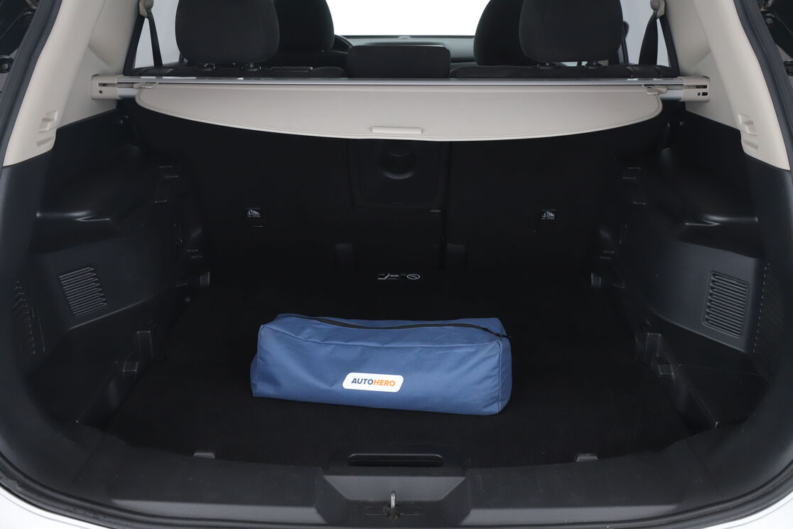 Nissan X-Trail 1.6 dCi N-Connecta — photo 16
