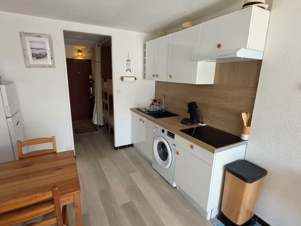 LE CAP D' AGDE: Résidence située à proximité de la plage du Môle: 1 er étage, appartement de style S