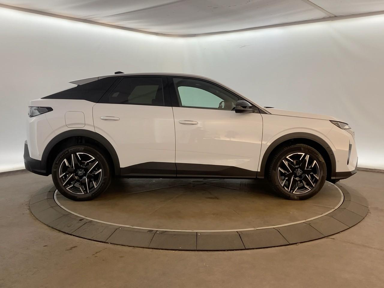 Peugeot 3008 hybrid 145 e-dcs6 allure — photo 4