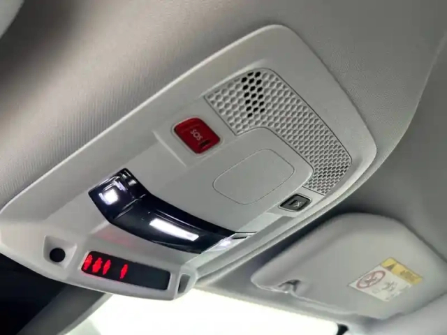 Peugeot 508 sw puretech 180 ch s&amp;s eat8 — photo 26