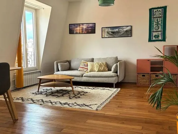 Appartement 1 pièce 65 m²