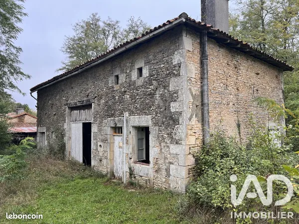 Maison 2 pièces 82 m²
