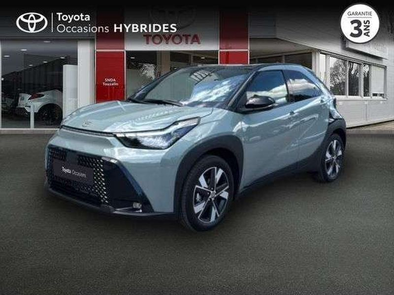 Toyota AYGO Toyota Aygo X 116h Graphic — photo 1