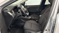 Renault Captur 1.0 TCe 90ch Evolution — photo 12