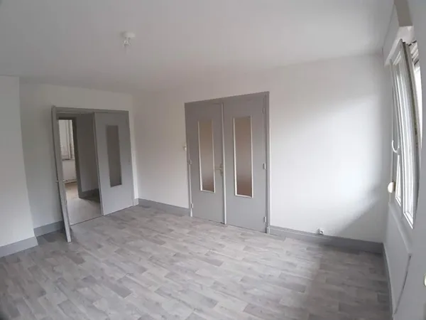 SAINT DIE appartement 4 pièces 92.00m²