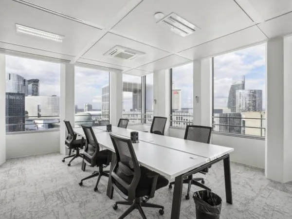 Bureaux 8633 m²