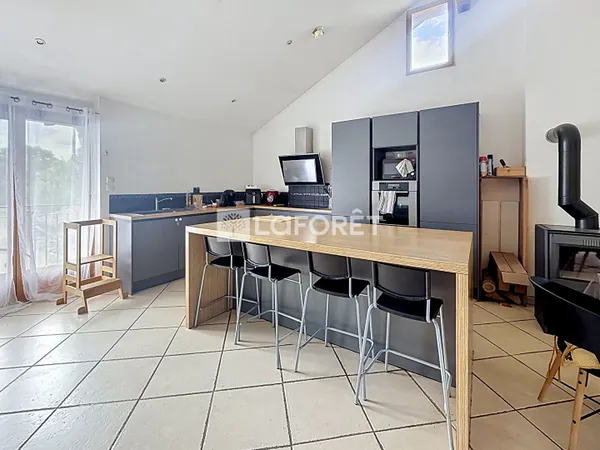 Maison 7 pièces 186 m²