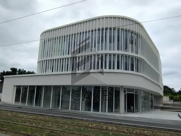Bureaux 336 m²