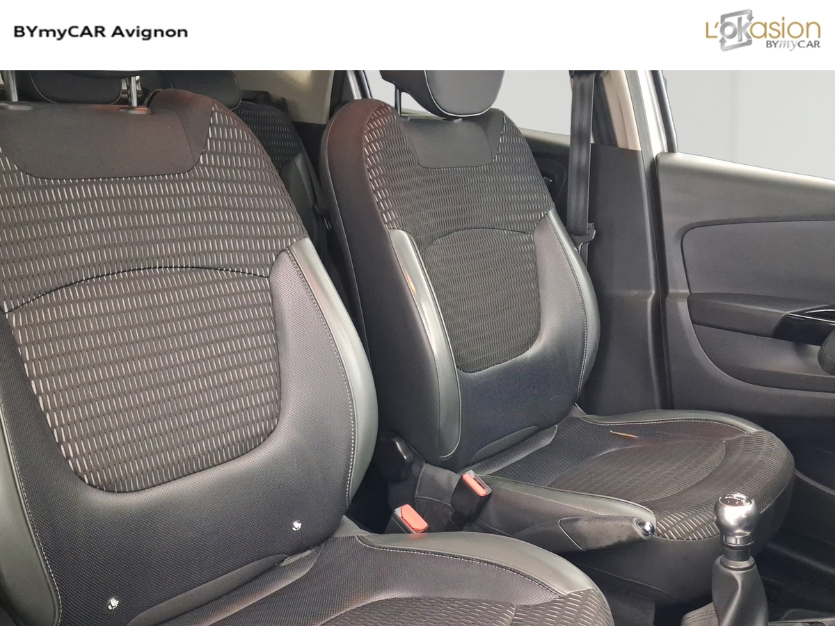 Renault Captur dCi 90 Energy eco² — photo 26