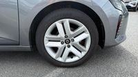 Renault Clio 1.0 TCe 90ch Evolution - 25 — photo 21