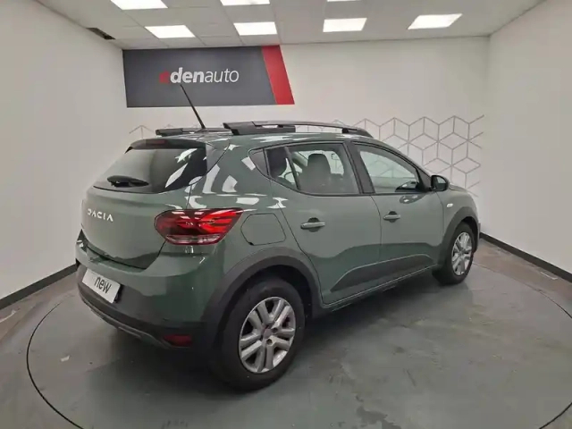 Dacia Sandero tce 110 — photo 17