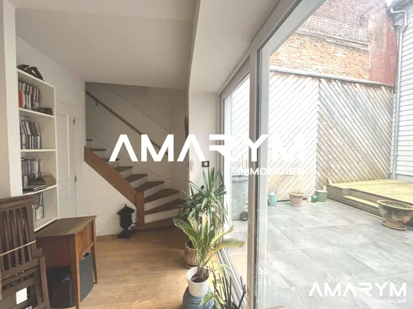 Maison 6 pièces 224 m²