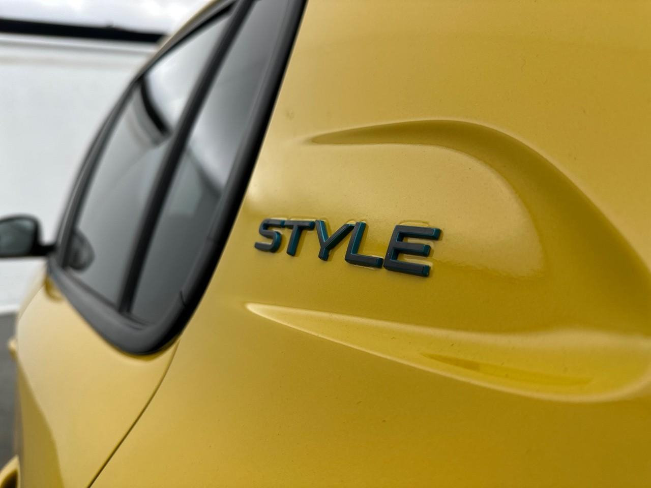 Peugeot 208 puretech 100 s&s bvm6 style — photo 31