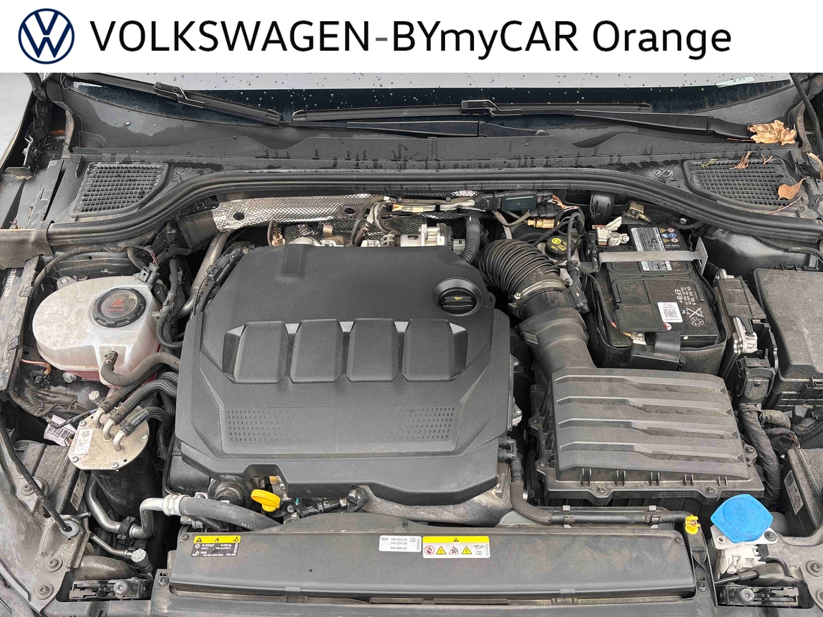 Volkswagen Golf 2.0 TDI SCR 116 DSG7 — photo 16