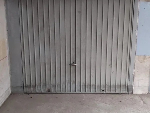 Parking 15 m²